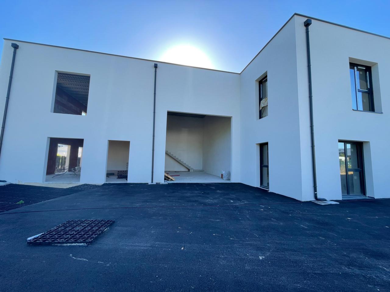 Local d'activité Saint-Étienne-du-Rouvray 444m² Vente local d'activité Saint-Étienne-du-Rouvray Seine-Maritime OVACT2420759 1
